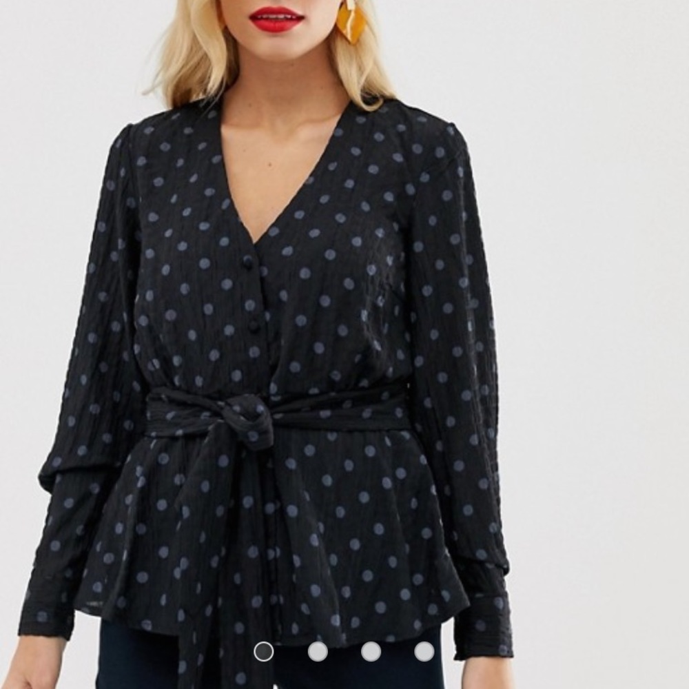 Y. A. S. Textured Spot Top waist tie long sleeve